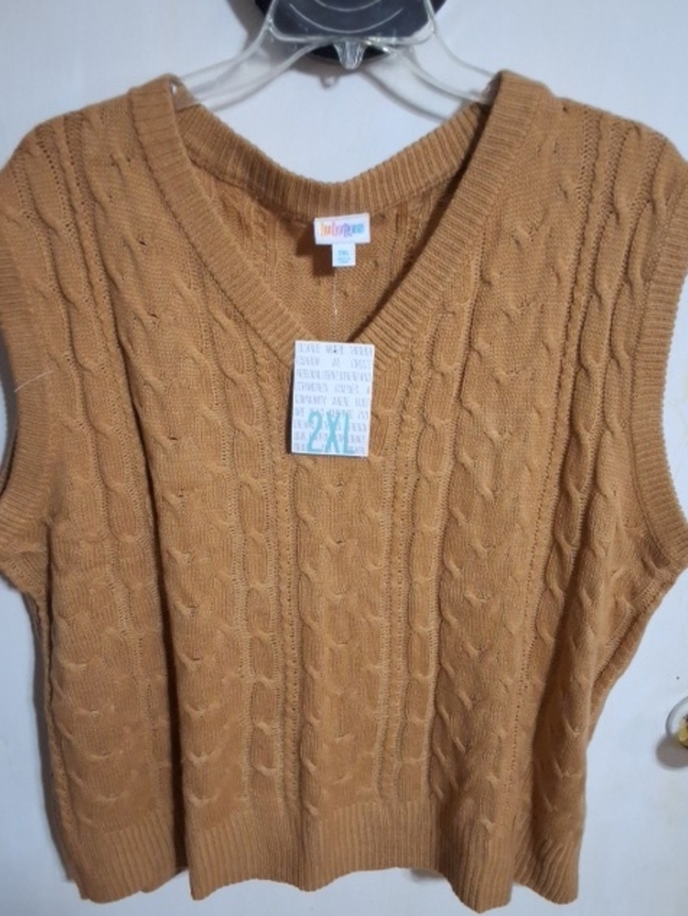 LuLaRoe V-Neck Cable Knit Sleeveless Sweater Vest - Caramel 2XL